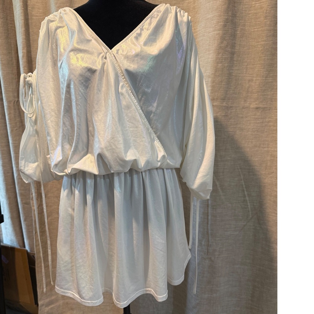 NWT 4SI3NNA White Ruched Tiered Elastic Waist Dress Contemporary Minimalist Med